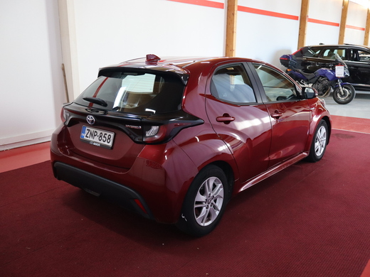 Toyota Yaris vaihtoauto
