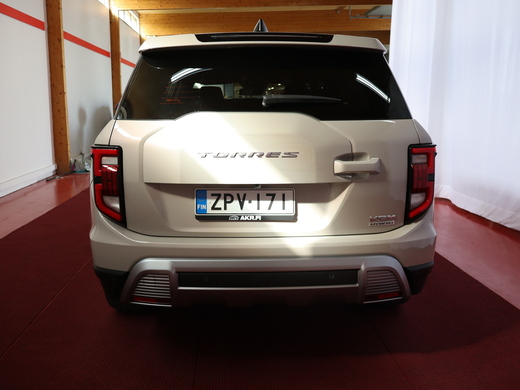 KGM Torres vaihtoauto