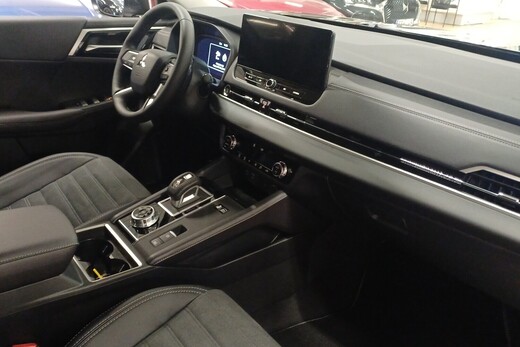 Mitsubishi Outlander vaihtoauto
