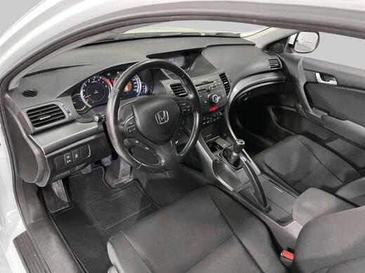 Honda Accord vaihtoauto