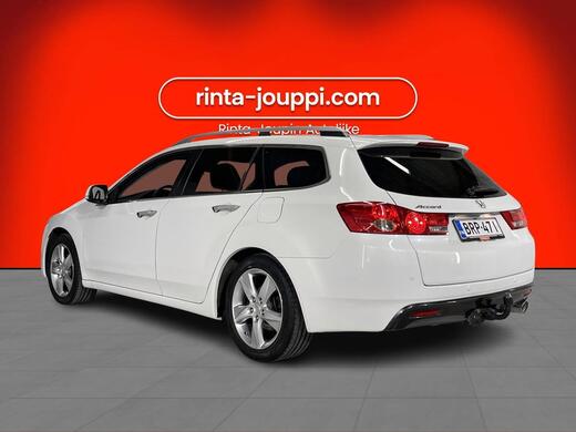 Honda Accord vaihtoauto