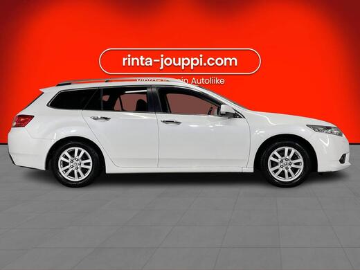 Honda Accord vaihtoauto