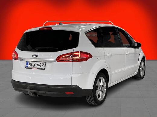 Ford S-MAX vaihtoauto