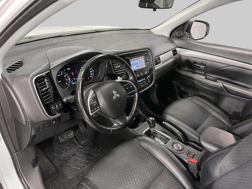 Mitsubishi Outlander vaihtoauto