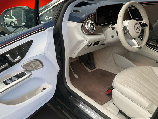 Mercedes-Benz EQE vaihtoauto