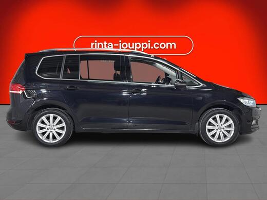 Volkswagen Touran vaihtoauto