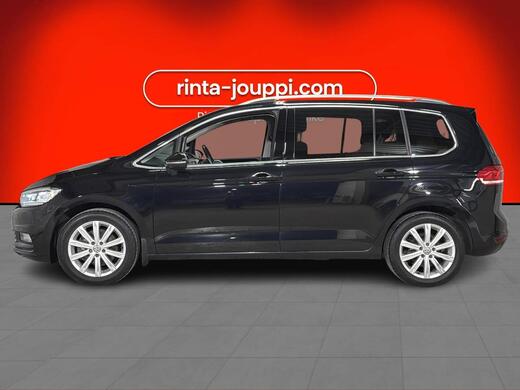 Volkswagen Touran vaihtoauto