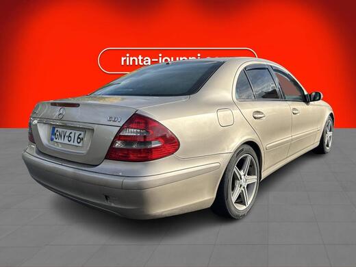 Mercedes-Benz E vaihtoauto