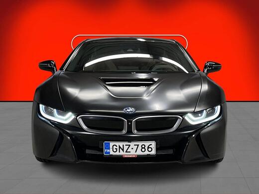 BMW i8 vaihtoauto