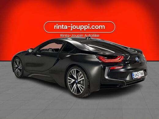 BMW i8 vaihtoauto