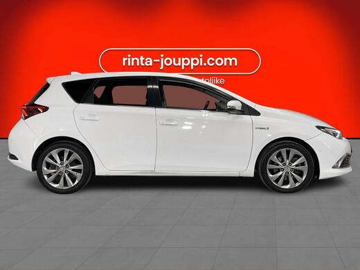 Toyota Auris vaihtoauto