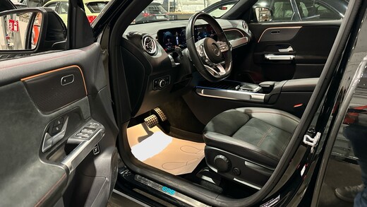 Mercedes-Benz EQB vaihtoauto