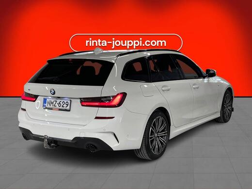 BMW 330 vaihtoauto