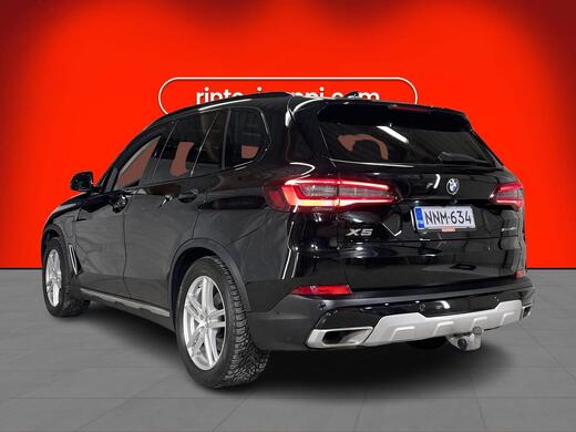 BMW X5 vaihtoauto