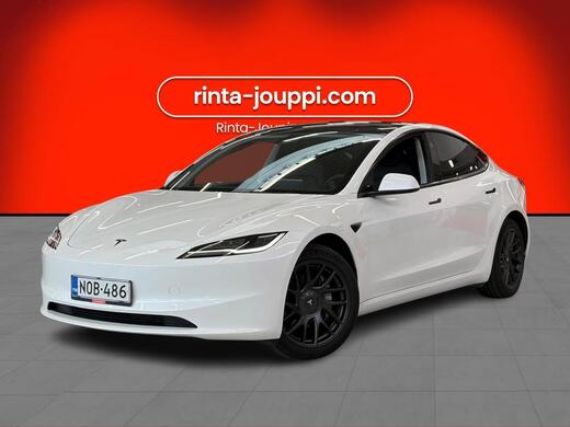 Tesla Model 3 vaihtoauto