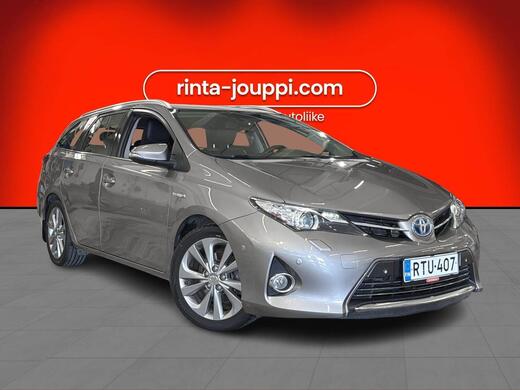 Toyota Auris vaihtoauto