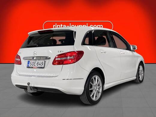 Mercedes-Benz B vaihtoauto
