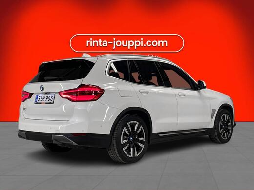 BMW iX3 vaihtoauto