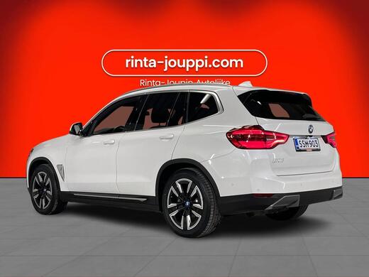 BMW iX3 vaihtoauto