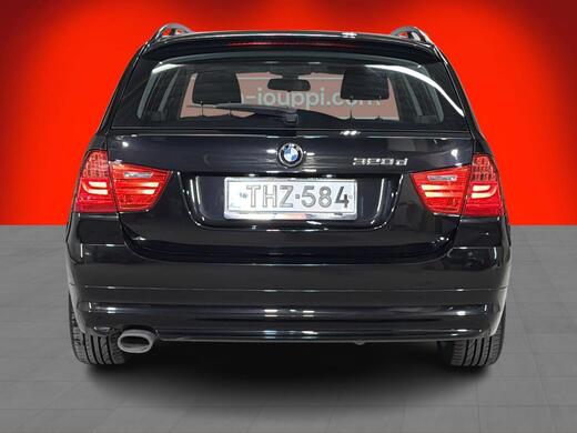 BMW 320 vaihtoauto