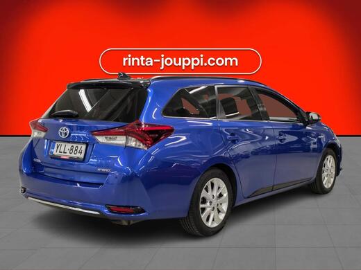 Toyota Auris vaihtoauto