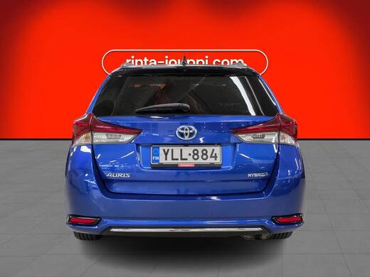 Toyota Auris vaihtoauto