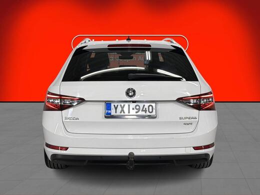 Skoda Superb vaihtoauto