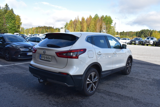 Nissan Qashqai vaihtoauto