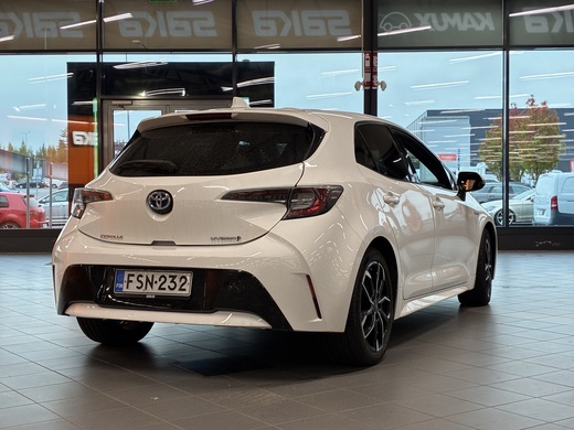 Toyota Corolla vaihtoauto