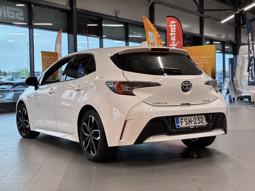Toyota Corolla vaihtoauto