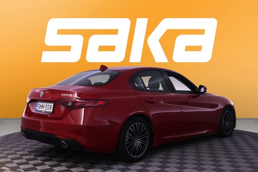 Alfa Romeo Giulia vaihtoauto