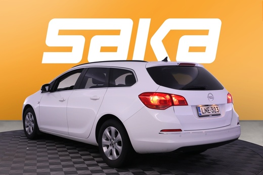 Opel Astra vaihtoauto