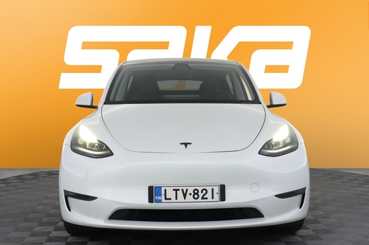 Tesla Model Y vaihtoauto