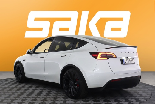 Tesla Model Y vaihtoauto
