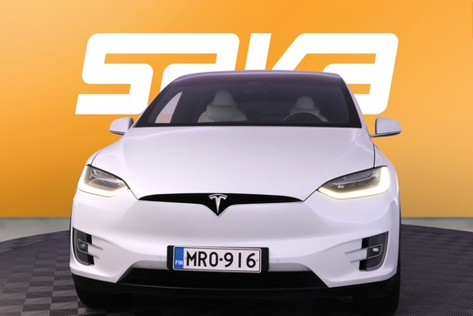 Tesla Model X vaihtoauto