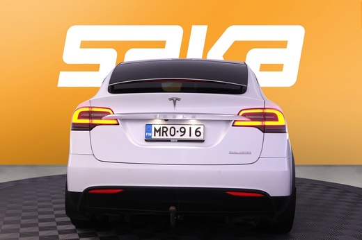 Tesla Model X vaihtoauto