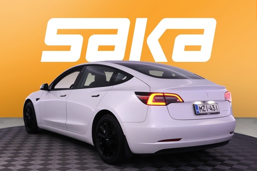 Tesla Model 3 vaihtoauto