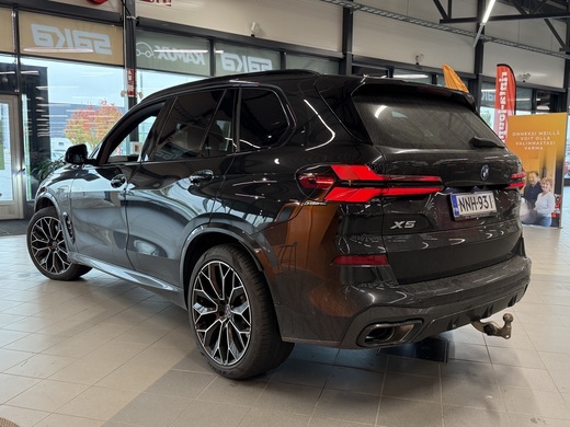 BMW X5 vaihtoauto