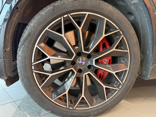 BMW X5 vaihtoauto