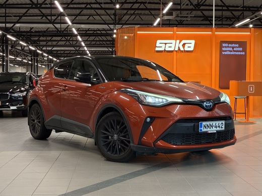 Toyota C-HR vaihtoauto