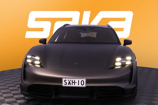 Porsche Taycan vaihtoauto