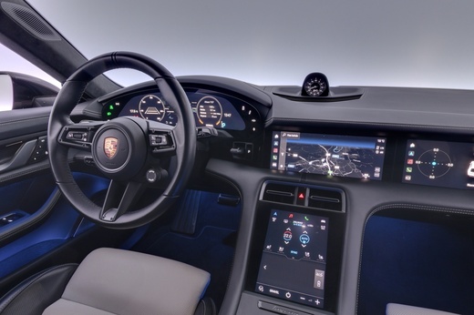 Porsche Taycan vaihtoauto