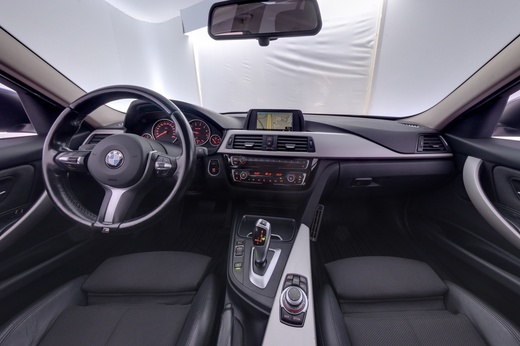 BMW 320 vaihtoauto
