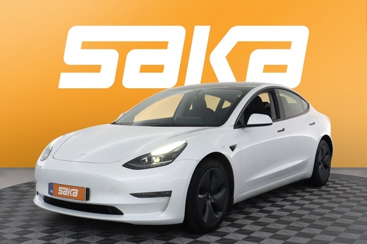 Tesla Model 3 vaihtoauto