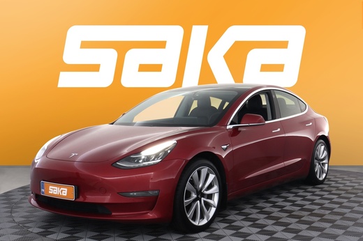 Tesla Model 3 vaihtoauto