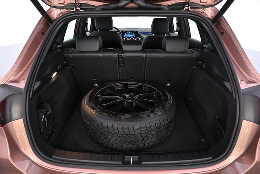 Mercedes-Benz GLA vaihtoauto