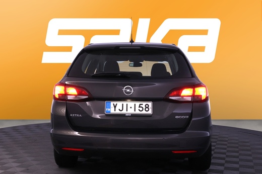 Opel Astra vaihtoauto