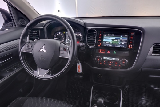 Mitsubishi Outlander vaihtoauto