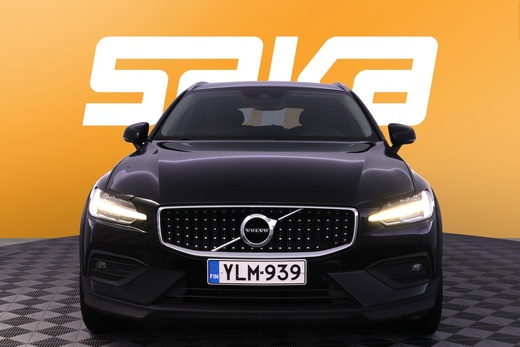 Volvo V60 Cross Country vaihtoauto