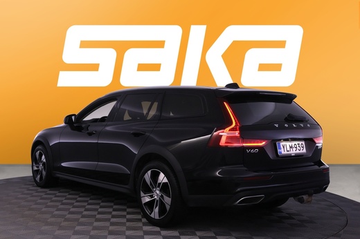 Volvo V60 Cross Country vaihtoauto